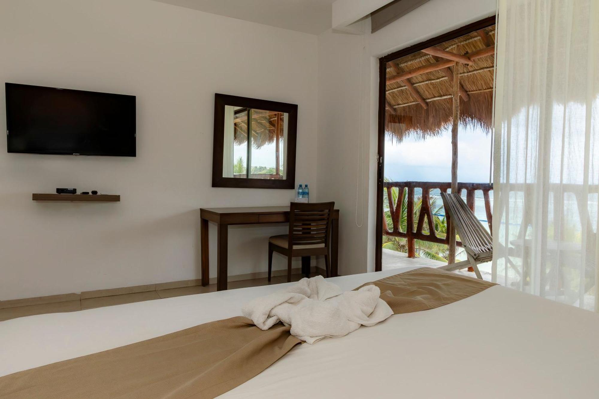 Quinto Sole Otel Mahahual Dış mekan fotoğraf